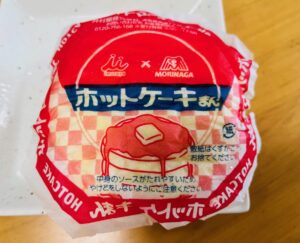 ファミマのホットケーキまん