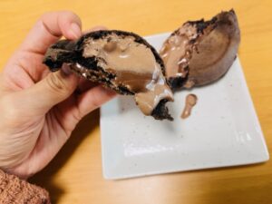 ローソンのもちぷよ生チョコ