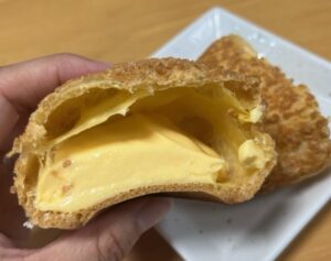 ローソンの濃厚たまごのカスタードクッキーシュ