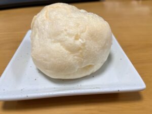 セブンイレブンのまっしろみるくもこ