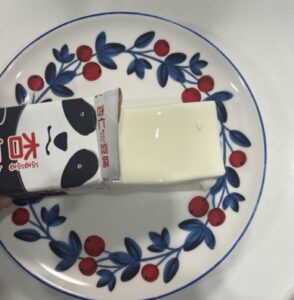 カルディのパンダ杏仁豆腐